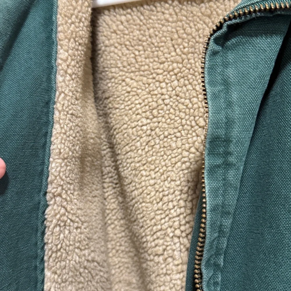 Men’s size L vintage Woolrich hunter green Sherpa lined barn coat with zipper - Picture 5 of 6
